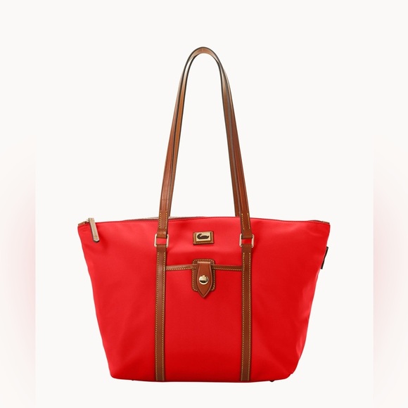 Dooney & Bourke Handbags - DOONEY & BOURKE Wayfarer Large Zip Tote